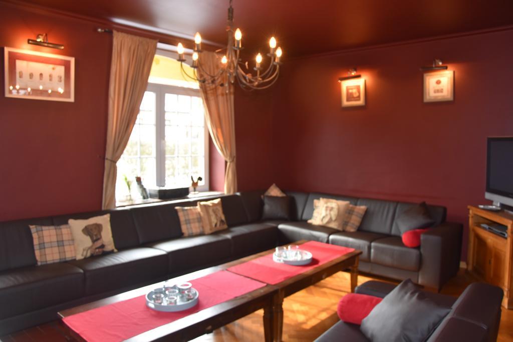 Dolce Villa Pool And Wellness Francorchamps Ruang foto