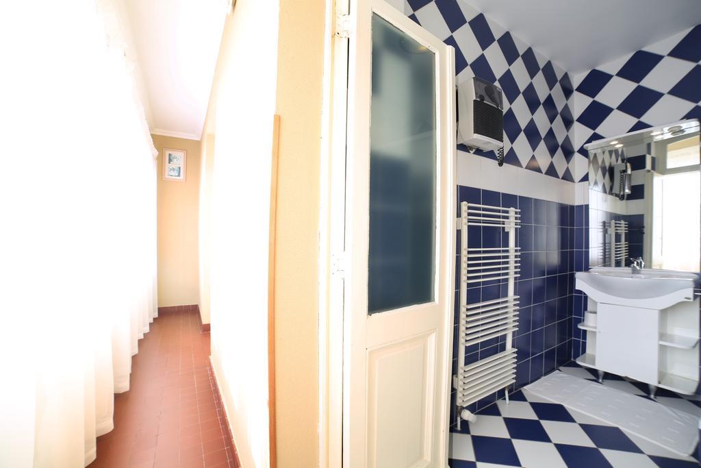 Dolce Villa Pool And Wellness Francorchamps Bagian luar foto